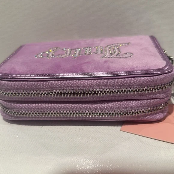 NWT Juicy Couture String of Pearl Double Zip Around Medium wallet. - Picture 5 of 10